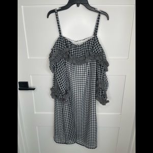 Gabby Skye size 10 Cute summer spring dress